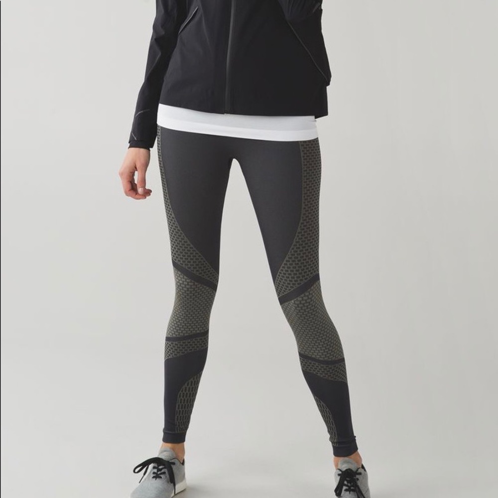 Lululemon About that Base Tight in Black/Slate